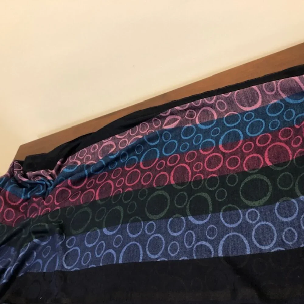Multicolor Geometric Print Wrap Scarf.